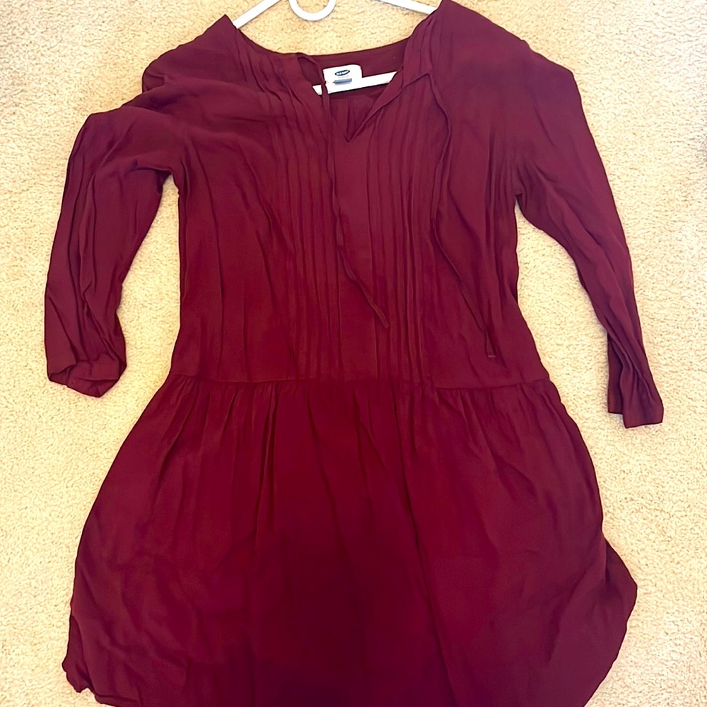 Old navy burgundy dress